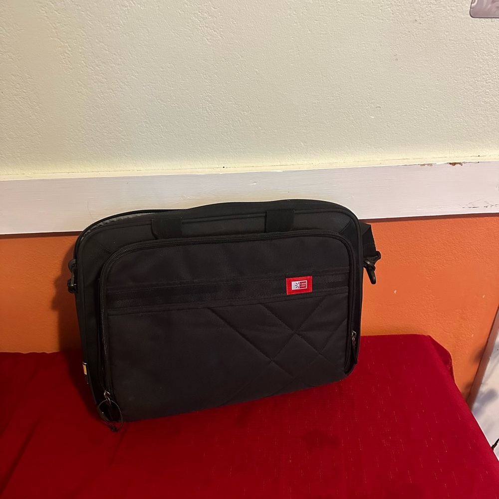 Case Logic Laptop Bag